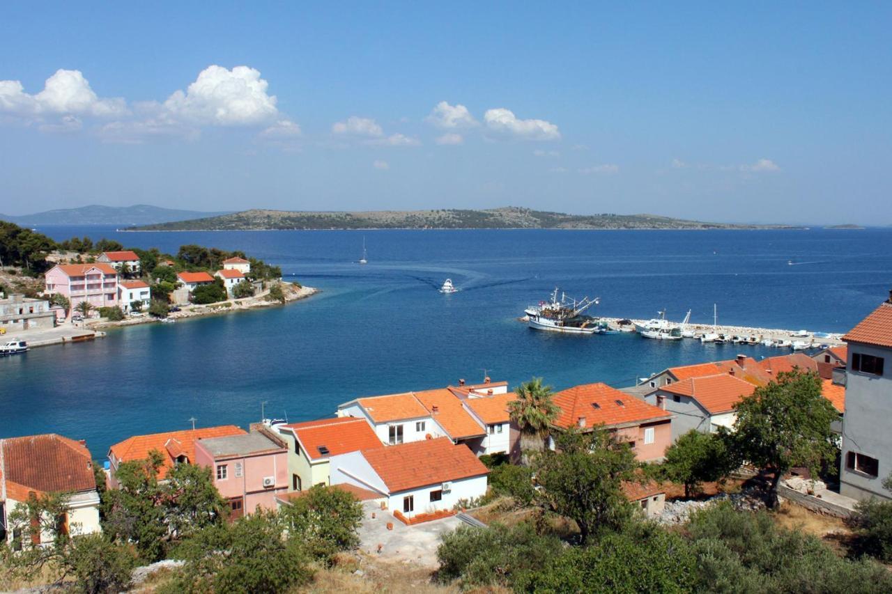 Apartments With A Parking Space Sali, Dugi Otok - 8136 Екстериор снимка